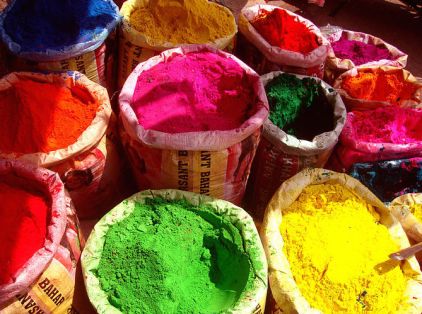 The_colors_of_Holi